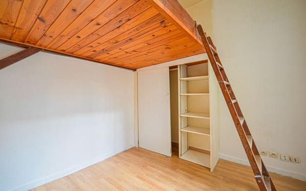 Appartement à vendre    1 pièce • 16,70 m2 Paris 11