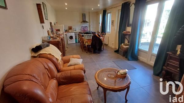 Maison 11 pièces de 238 m² à Louviers (27400)