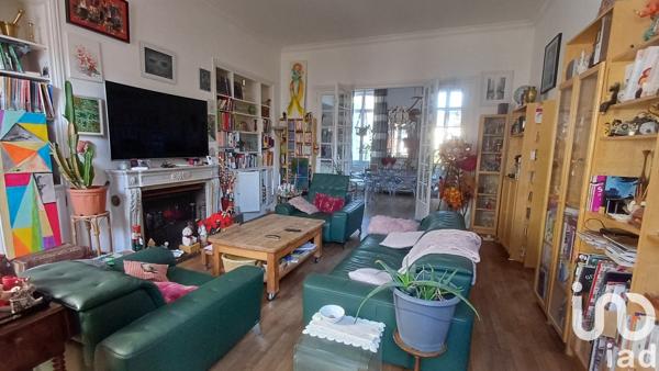 Maison 11 pièces de 238 m² à Louviers (27400)