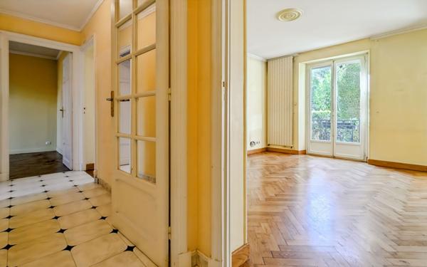 Appartement à vendre    4 pièces • 96,49 m2 Le Cannet