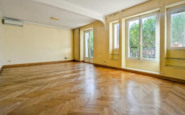 Appartement à vendre    4 pièces • 96,49 m2 Le Cannet