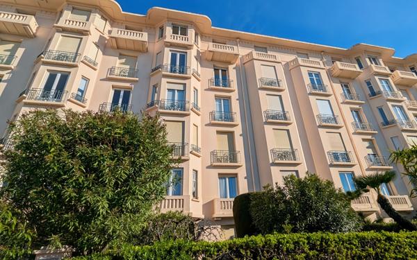 Appartement à vendre    4 pièces • 96,49 m2 Le Cannet