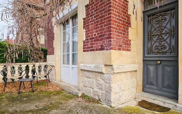 Maison à vendre    4 pièces • 199,15 m2 Rieux