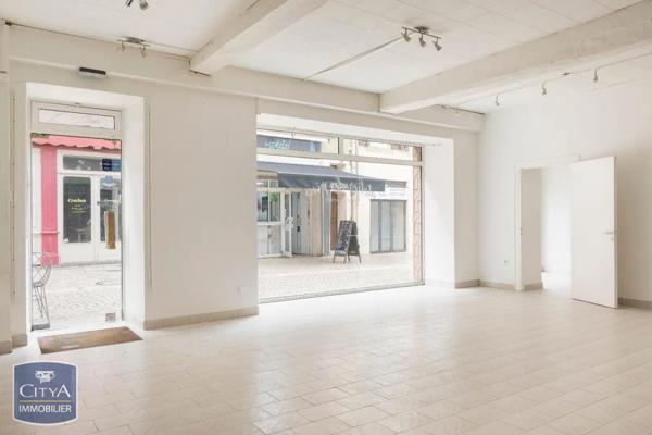 Local commercial à vendre