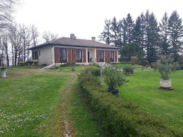 maison avec 24 hectares dans le Lot Frayssinet