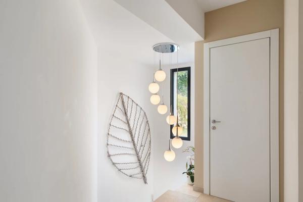 Superbe villa contemporaine entre Cannes et Golfe Juan