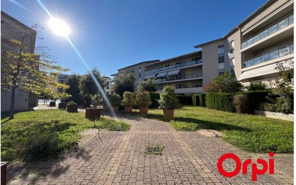 Appartement à vendre    2 pièces • 44,09 m2 Tassin-la-Demi-Lune