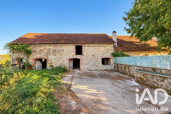 Maison à vendre 5 pièces 200 m² Chauffour-sur-Vell
