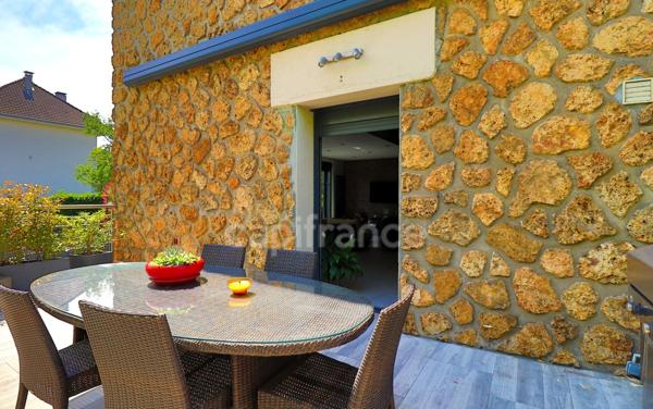 Maison à vendre 5 pièces ANTONY (92) de 106M² habitable pour une surface totale de 215 M²