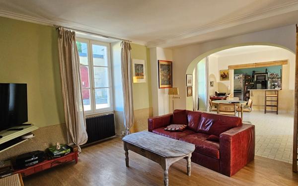 Maison à vendre    4 pièces •  Loudun