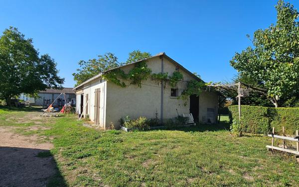 Maison à vendre    4 pièces •  Loudun