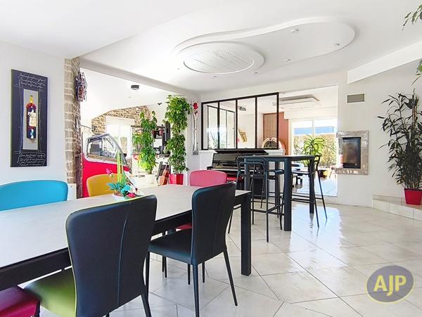 Vente maison Erbree : 556 500 € - AJP Immobilier Pacé
