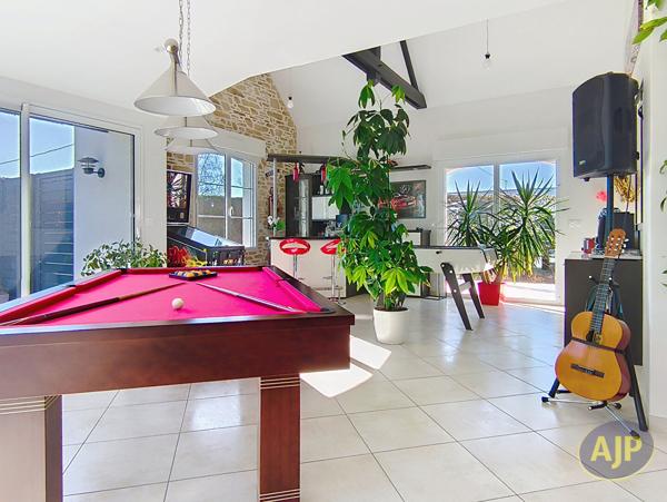 Vente maison Erbree : 556 500 € - AJP Immobilier Pacé