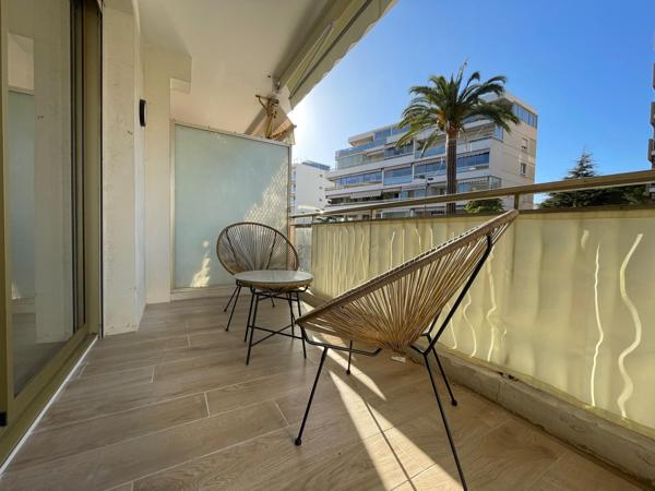 Palm Beach Cannes superbe appartement avec double terrasse