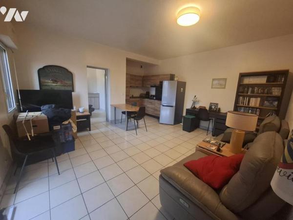 Appartement en rez-de-chaussée proche du centre-ville