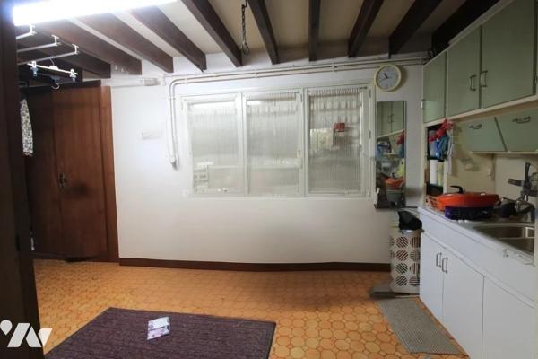 Pavillon sur sous-sol