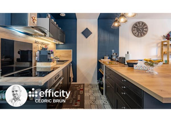 Appartement
         4 pièces
        - 102 m² 288 000 € *