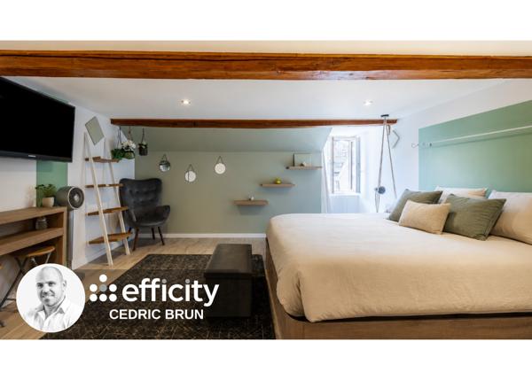 Appartement
         4 pièces
        - 102 m² 288 000 € *