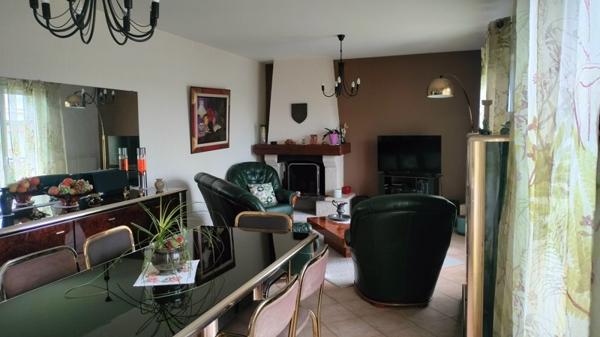 Maison à vendre |  Nontron |  4 pièces | 98 m²