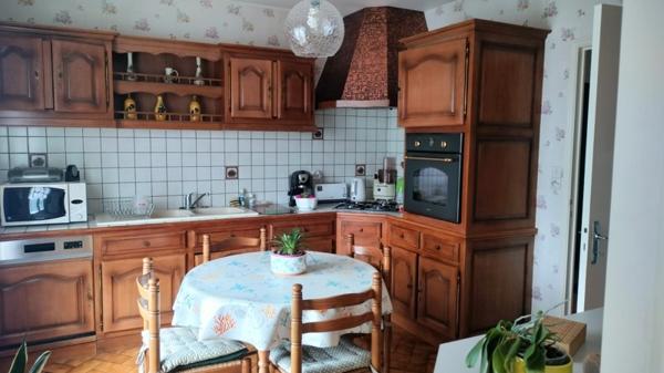 Maison à vendre |  Nontron |  4 pièces | 98 m²