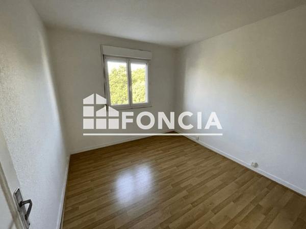 Location Appartement 3 pièces 56.33 m² - 249 B RUE DE COURLANCY Reims 51100