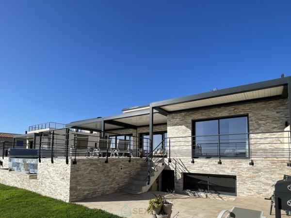 PROVENCE ISTRES - Somptueuse VILLA dArchitecte   300m²   Vue Panoramique  Deux Piscines  200m de la plage