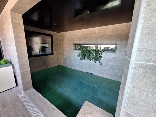 PROVENCE ISTRES - Somptueuse VILLA dArchitecte   300m²   Vue Panoramique  Deux Piscines  200m de la plage