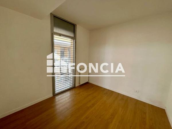 Location Appartement 3 pièces 64.72 m² - 130 RUE LEON BLUM Villeurbanne 69100