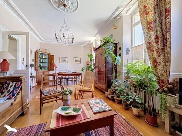 Maison 780 000 € Bordeaux 5 p 136 m² DPE D