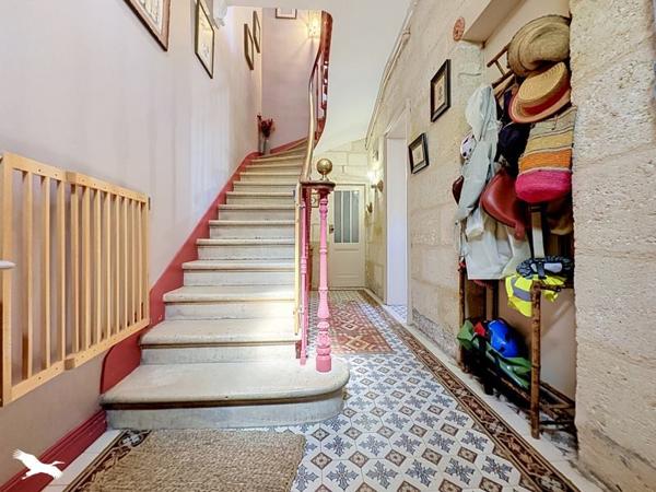 Maison 780 000 € Bordeaux 5 p 136 m² DPE D