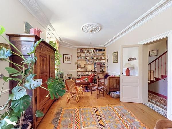 Maison 780 000 € Bordeaux 5 p 136 m² DPE D