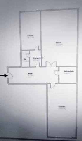 Vente                                                      Appartement
                        
                     2 pièces                      64 m2                     à Nice