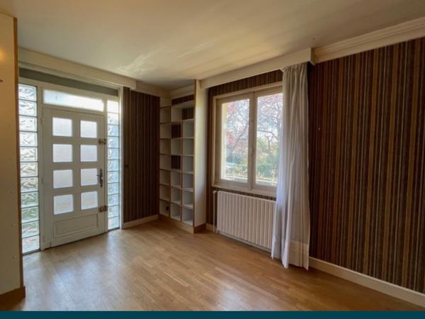 Maison 170 m² à Saint-Georges-sur-Baulche
