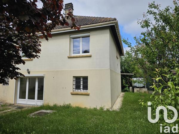 Maison 4 pièces de 92 m² à Rosoy (89100)