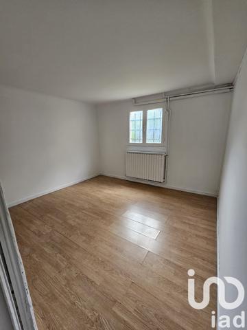 Maison 4 pièces de 92 m² à Rosoy (89100)