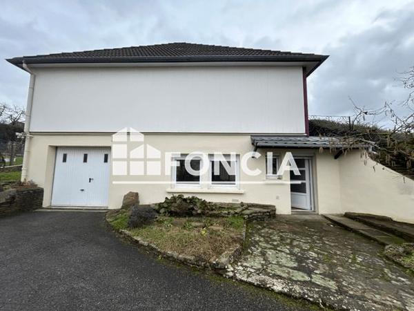 Location Appartement 2 pièces 45 m² - 17 RUE DU VAL DES FAULX Custines 54670