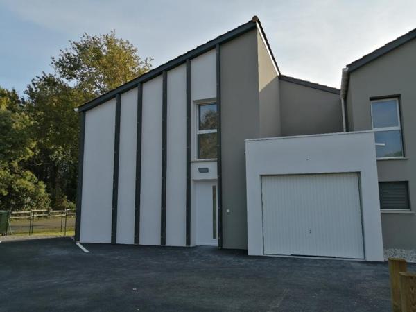 MAISON A LOUER MEUBLEE A L'ANNEE MESSANGES