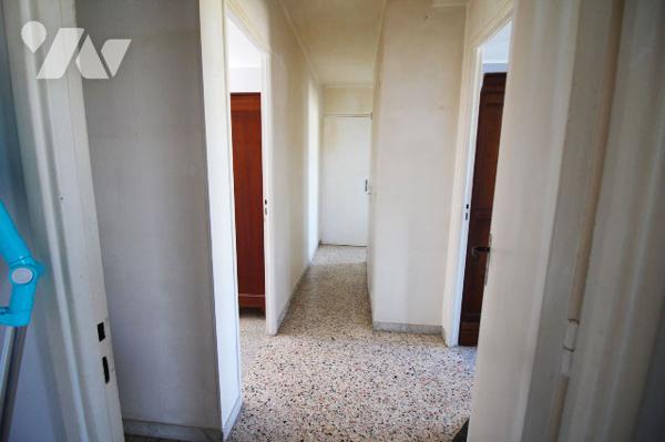 Appartement très agréable T4/5 de 83m2 (Carrez) dans le quartier Bonneveine (8e)