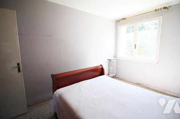 Appartement très agréable T4/5 de 83m2 (Carrez) dans le quartier Bonneveine (8e)