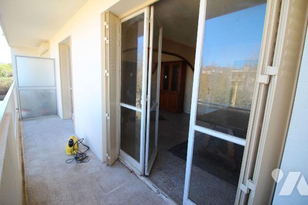 Appartement très agréable T4/5 de 83m2 (Carrez) dans le quartier Bonneveine (8e)