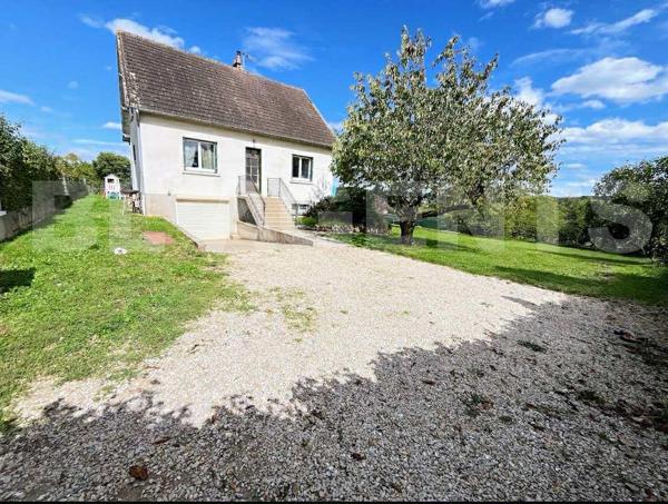  Maison rénovée avec confort moderne – Saint-Julien-du-Sault