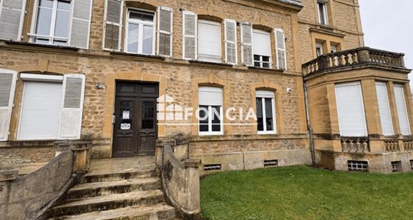 À vendre Studio 26 m² - Sedan 08200