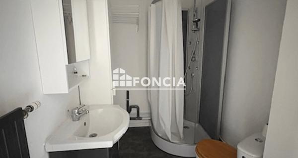 À vendre Studio 26 m² - Sedan 08200