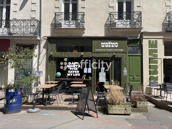 Fonds De Commerce
        
        - 40 m² 93 500 € *