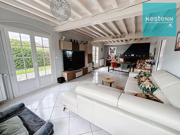 Saint-Romain-Le-Puy - Maison 250 m² - 4 chambres - piscine - salle de cinéma