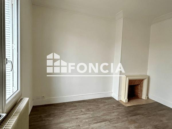 Location Appartement 2 pièces 39.7 m² - 14 PL. GENERAL DE GAULLE Vernon 27200