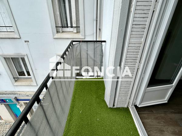 Location Appartement 2 pièces 39.7 m² - 14 PL. GENERAL DE GAULLE Vernon 27200
