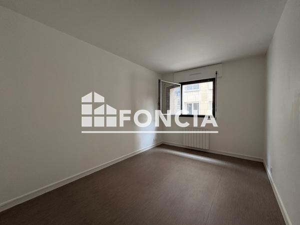 Location Appartement 3 pièces 74 m² - RESIDENCE LES JARDINS DU DONJON Rouen 76000