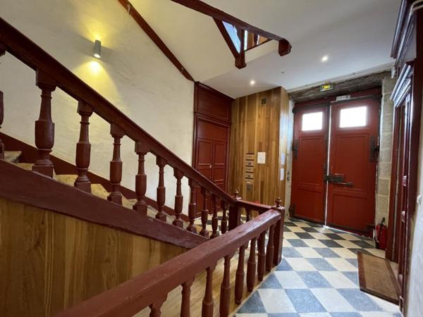 VANNES Appartement 2 pièces 72 m²