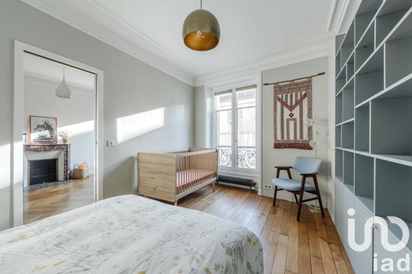 Duplex 5 pièces de 110 m² à Paris (75018)